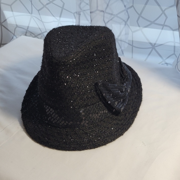 ❤ PEACE OF CAKE  GIRLS  HAT - Picture 4 of 6